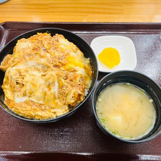 かみやのカツ丼 みそ汁付［大盛り］