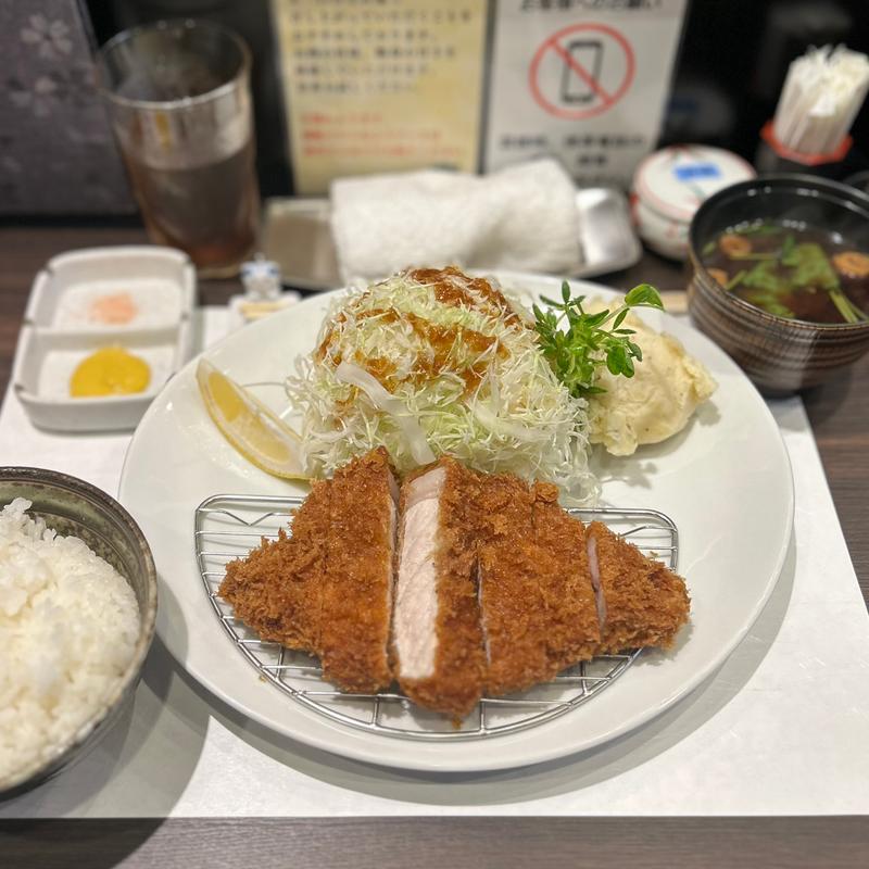 三元豚ロース並(150g)(とんかつ佐藤)