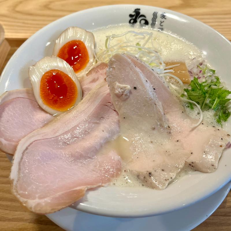 麦x鶏　特製トッピングラーメン(麦×鶏 天満店)