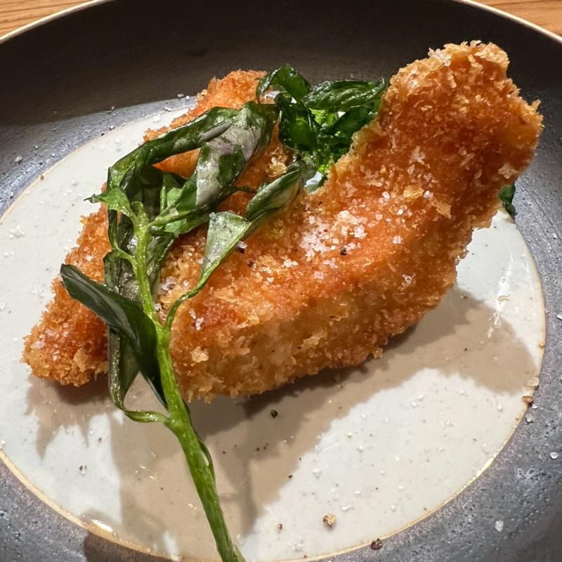 タスマニアサーモン　金目鯛フライ(魚藤)