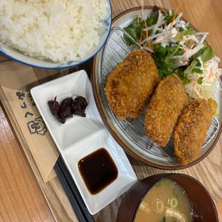 ミンチカツ定食