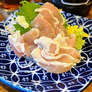 鶏刺身(ハーフ)(イザカヤ 山角)
