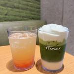抹茶ピスタチオムースティーラテ