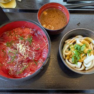 手ごね寿司とミニ伊勢うどん(お食事処 錦屋)