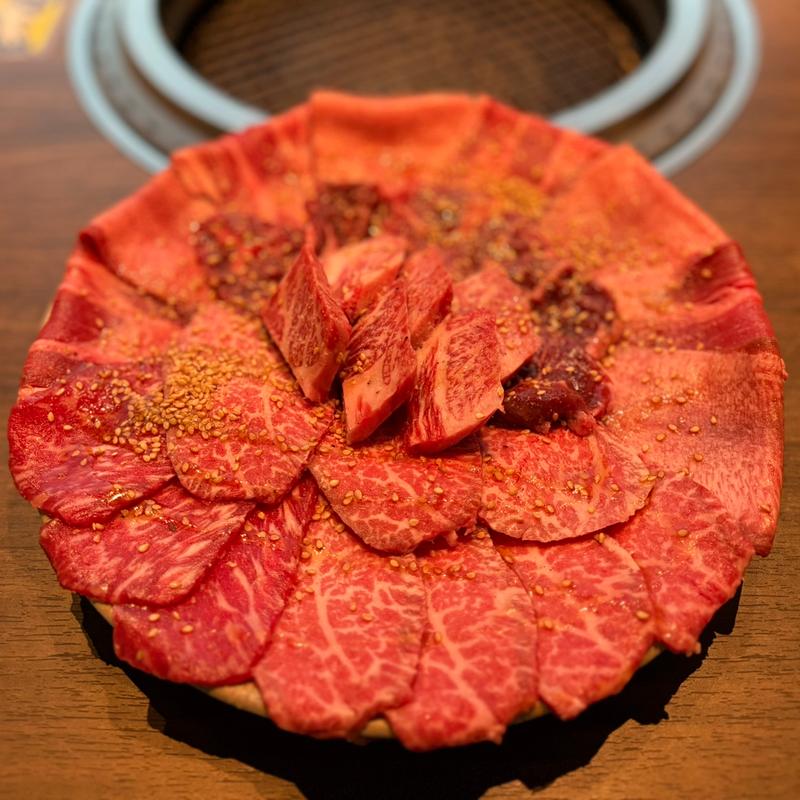 本日の肉盛り合わせ(焼肉ホルモン襷 愛宕店)