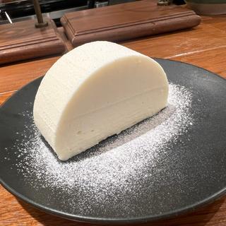 純白のチーズテリーヌ