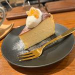 レモンバスクチーズケーキ