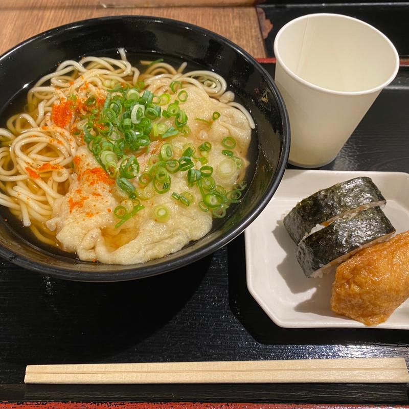 えきそば　助六セット(えきそば 阪神梅田本店スナックパーク )