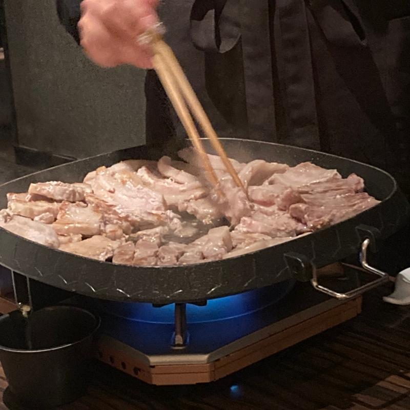 厚切りサムギョプサル(長寿韓酒房 海浜幕張店)