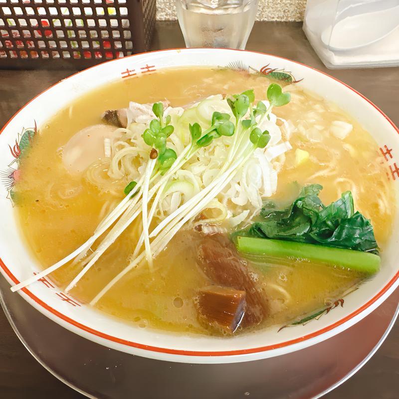 味玉二代目中華そば(ラーメン専門店E.Y竹末)