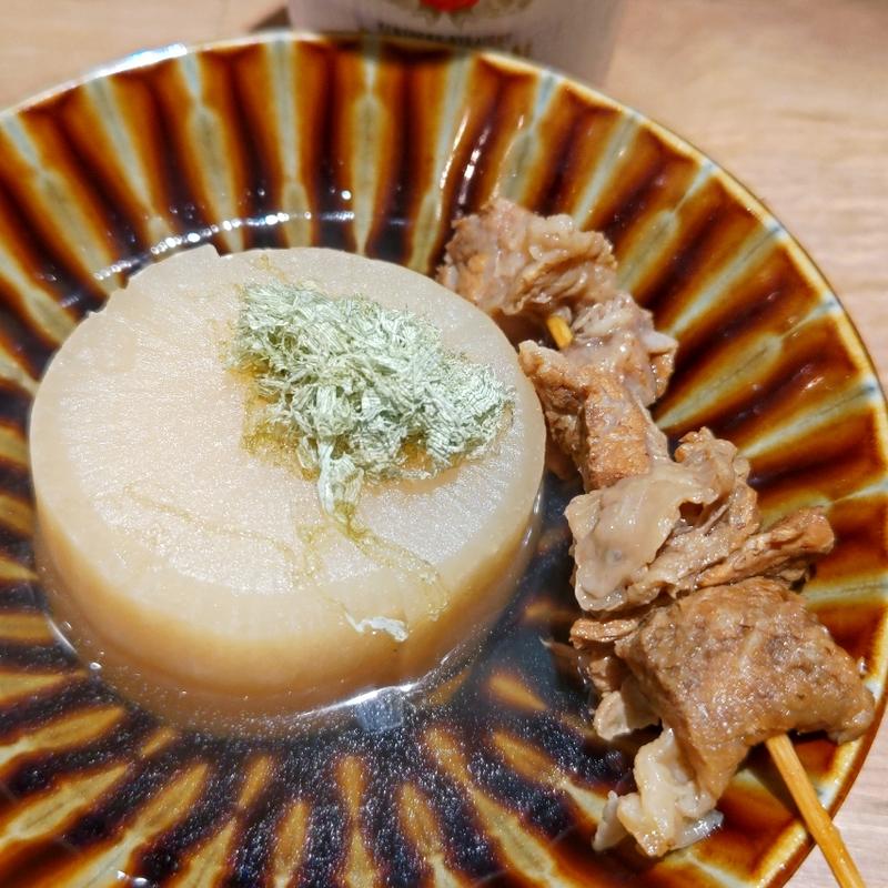 あごだし  大根・牛すじ(おでん屋たけし 伊勢佐木町店)