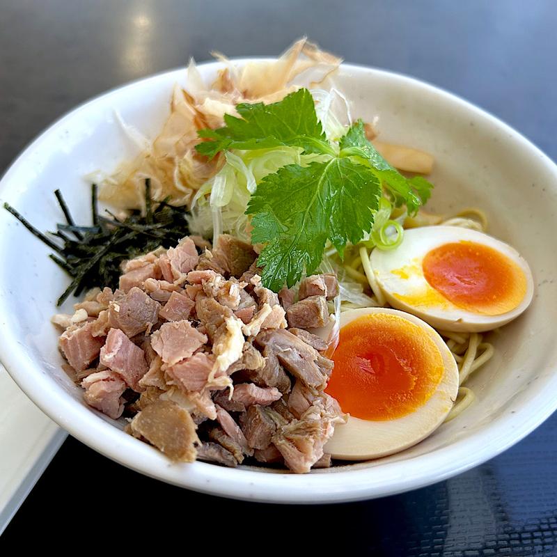 トビウオ油そば＋チャーシュー(だし廊 GOLD)