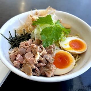 トビウオ油そば＋チャーシュー(だし廊 GOLD)