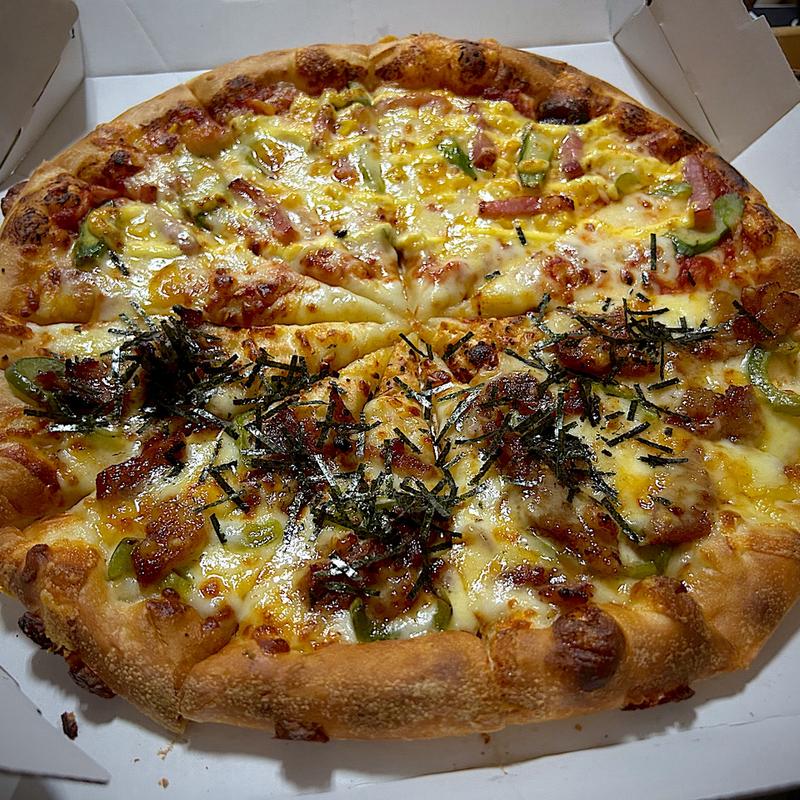 炭火香ばしい鹿児島県産黒豚ピザ＆アスパラベーコン(ピザハット 若林店)