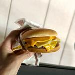 チーチーダブチー(マクドナルド 墨田文花オリンピック店)