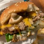 マッシュルームチーズバーガー、他(フレッシュネスバーガーEchika池袋)