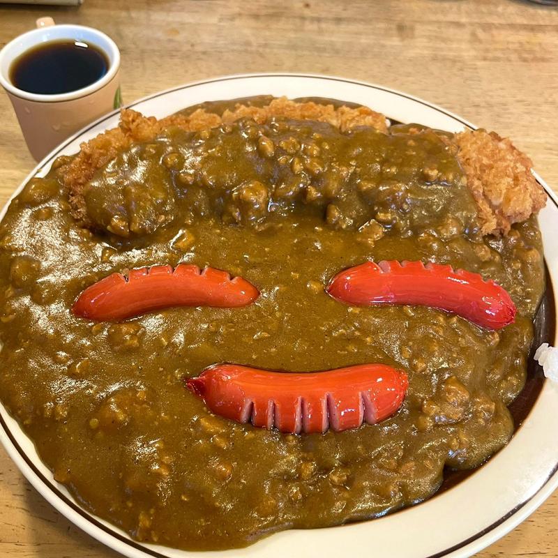 カツウインナーカレー 中盛り(ライスカレー ぺろり)