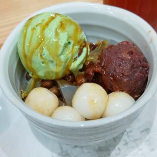 抹茶クリームあんみつ