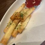 スティックチーズ揚げ