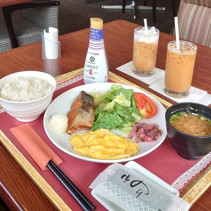 朝の和定食(ロイヤルホスト馬事公苑店)