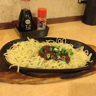 人気 ジャージャー焼きそば