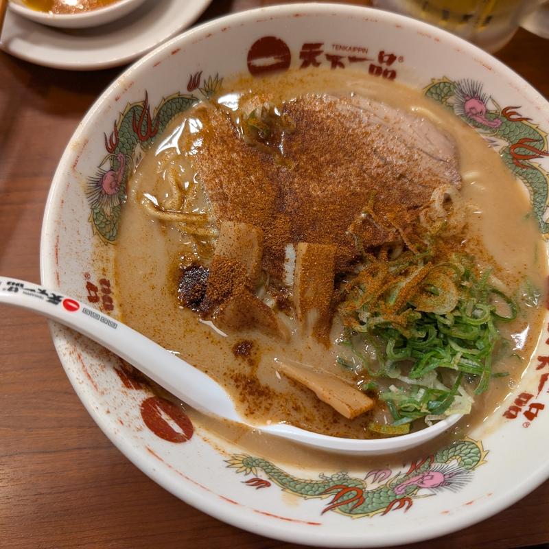 こってりラーメン(天下一品 横浜駅西口店)