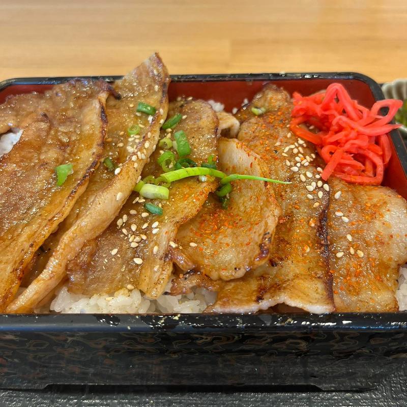 沖縄アグー豚重(豚壱 （ブタイチ）)