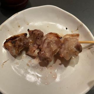 しろ