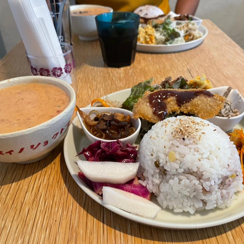 ムケッカ(カメイノ食堂)