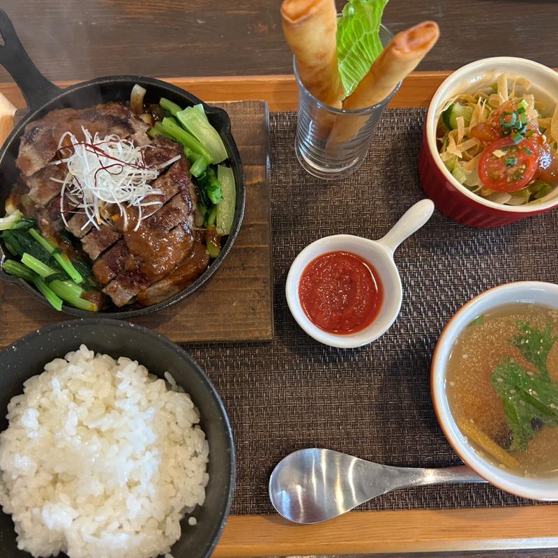 中華風サーロインステーキセット(創作中華 自宅レストラン 木陰のトカゲ)