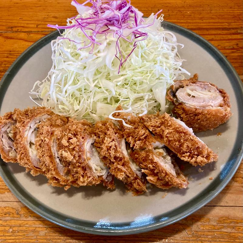 にんにく巻ロースかつ定食(とんかつ大関)