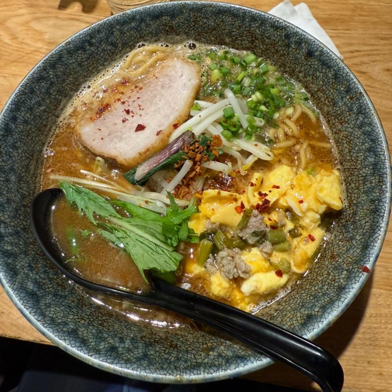 元気のでるみそラーメン　中(ラーメン札幌一粒庵)