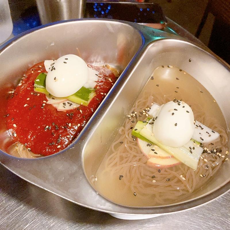 ハーフ&ハーフ冷麺(韓国料理 スルパン)