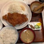 厚切りロースかつ定食