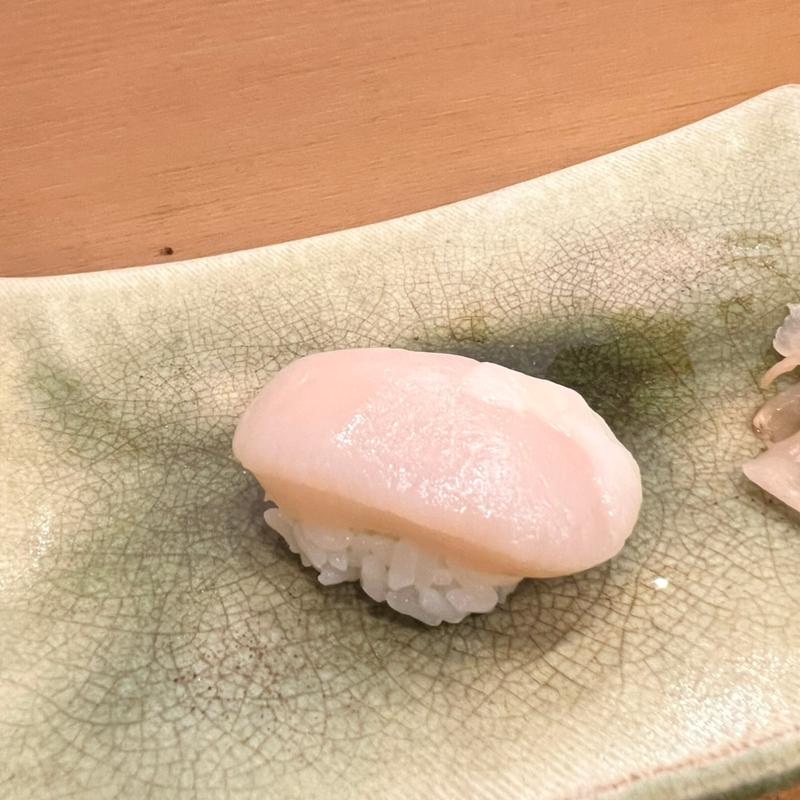 タイラ貝の握り(千成寿司本店)