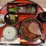 ひつまぶし(あつた蓬莱軒 松坂屋店)