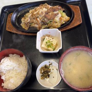 レバー焼き定食(八ちゃん食堂 )