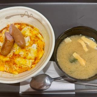 旨辛ソーセージ丼