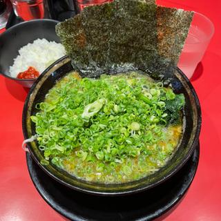 ラーメン（並）、九条ネギ