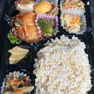 日替わり弁当(健康咲かせる手づくり惣菜「咲菜」 京阪くずは駅店)