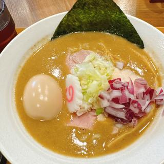 味玉鶏煮込みそば