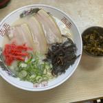 博多豚骨ラーメン