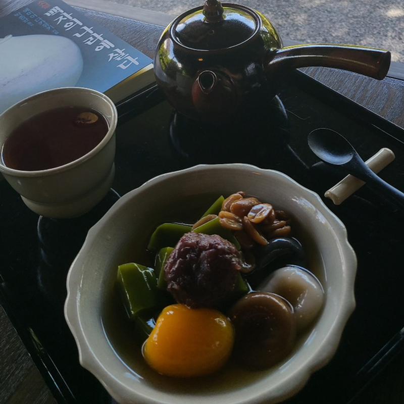 薬膳あんみつ(沈壽官茶寮美山)