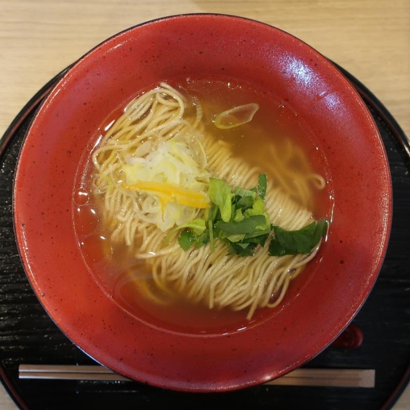 かけらーめんと握り三貫(塩らーめん小粋)