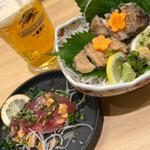 生ビールの友　鰹塩たたき　鮑刺し