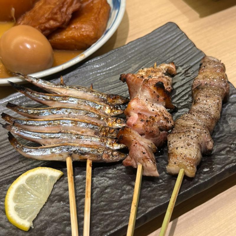 串焼き盛り　きびなご　薩摩地鶏　六白黒豚(天文館 吾愛人 本店)