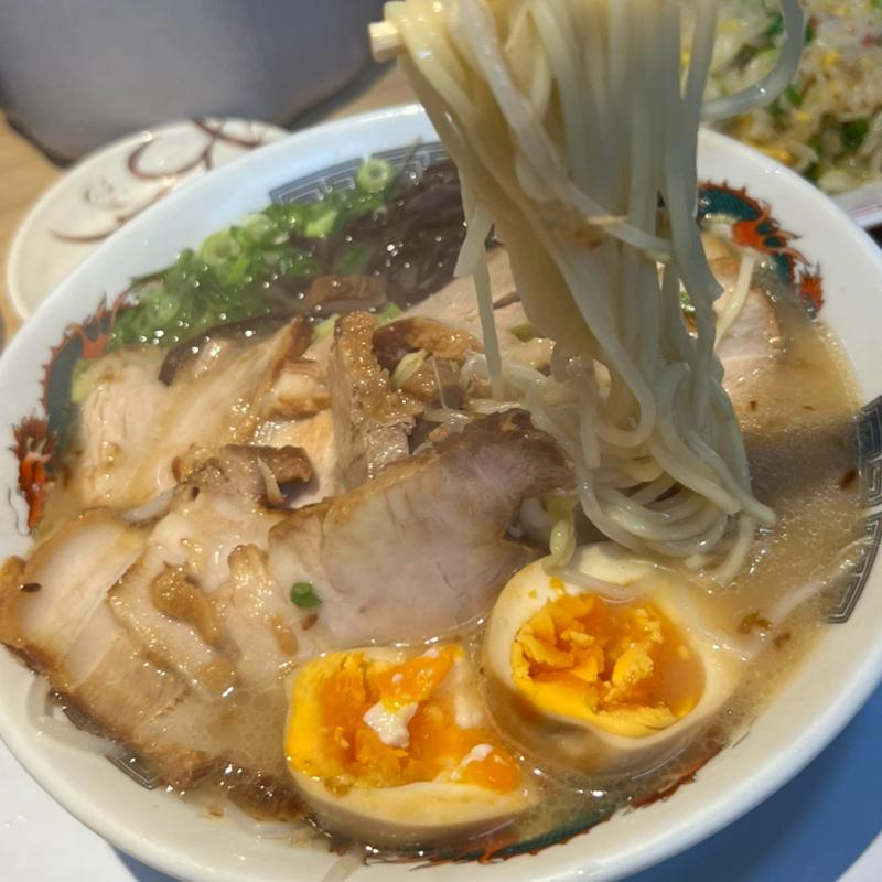 チャーシュー麺　煮卵トッピング(ラーメン小金太 （らーめんこきんた）)