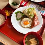幕の内定食
