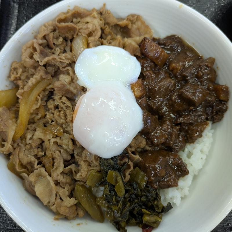 牛だく牛魯肉飯(吉野家 105号線由利本荘店 )