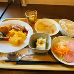 朝食バイキング